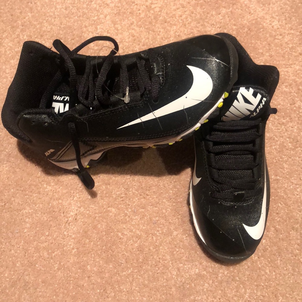 Kids shoes NWOT